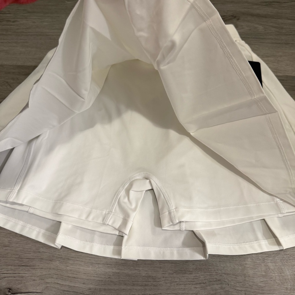 ⭐️ BYLT Basics Rally Skirt - Picture 8 of 10